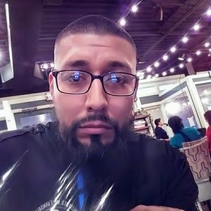 Meet your Posher, Sam